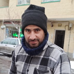 علی ناموران